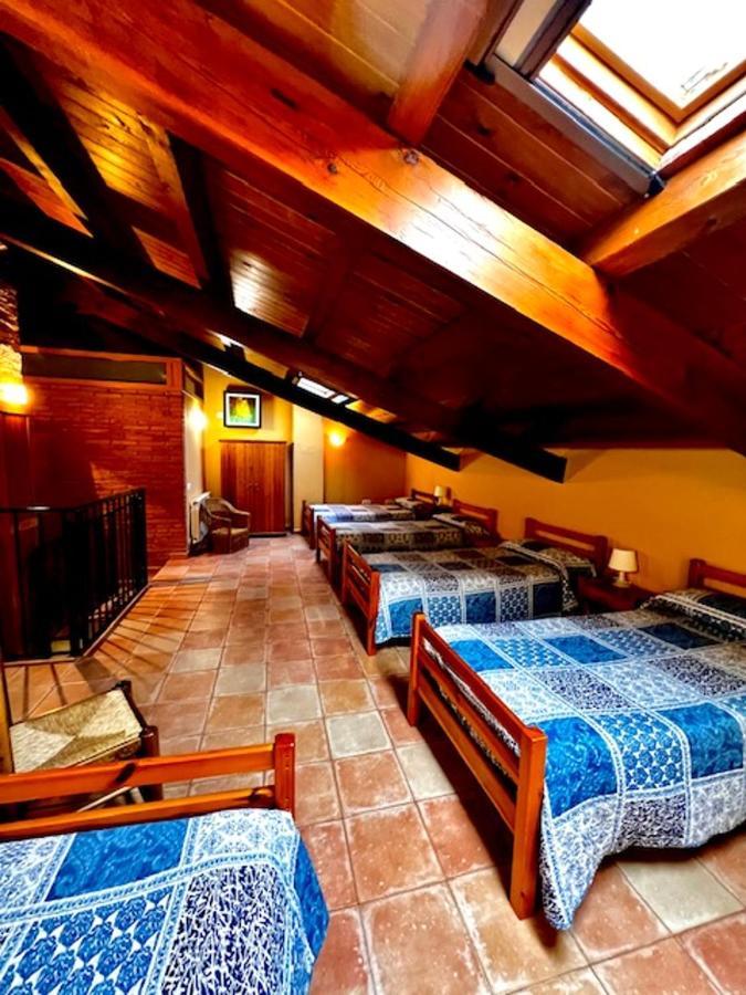 Spacious House In Ogassa With Terrace And Bbq Exterior foto
